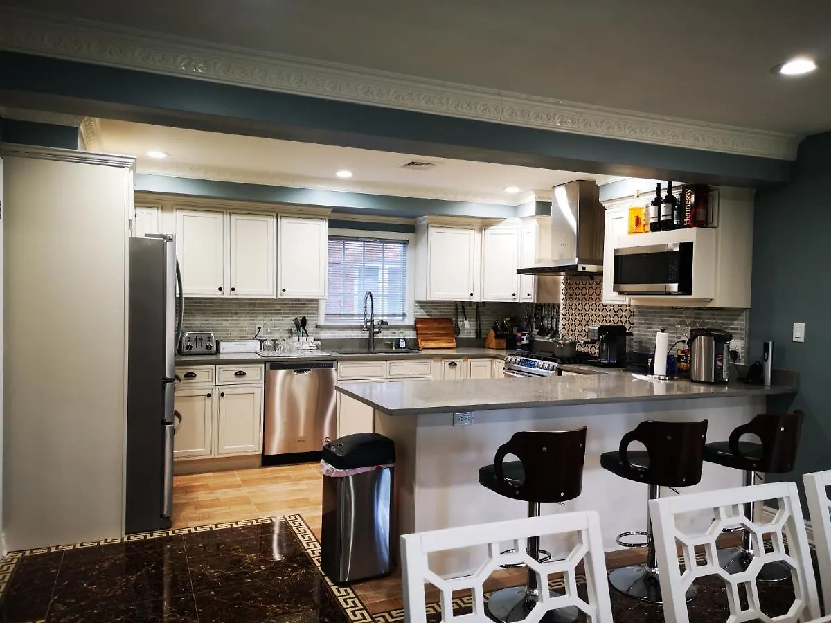 Homestay Luxury Hotel-Style Room In Queens, New York