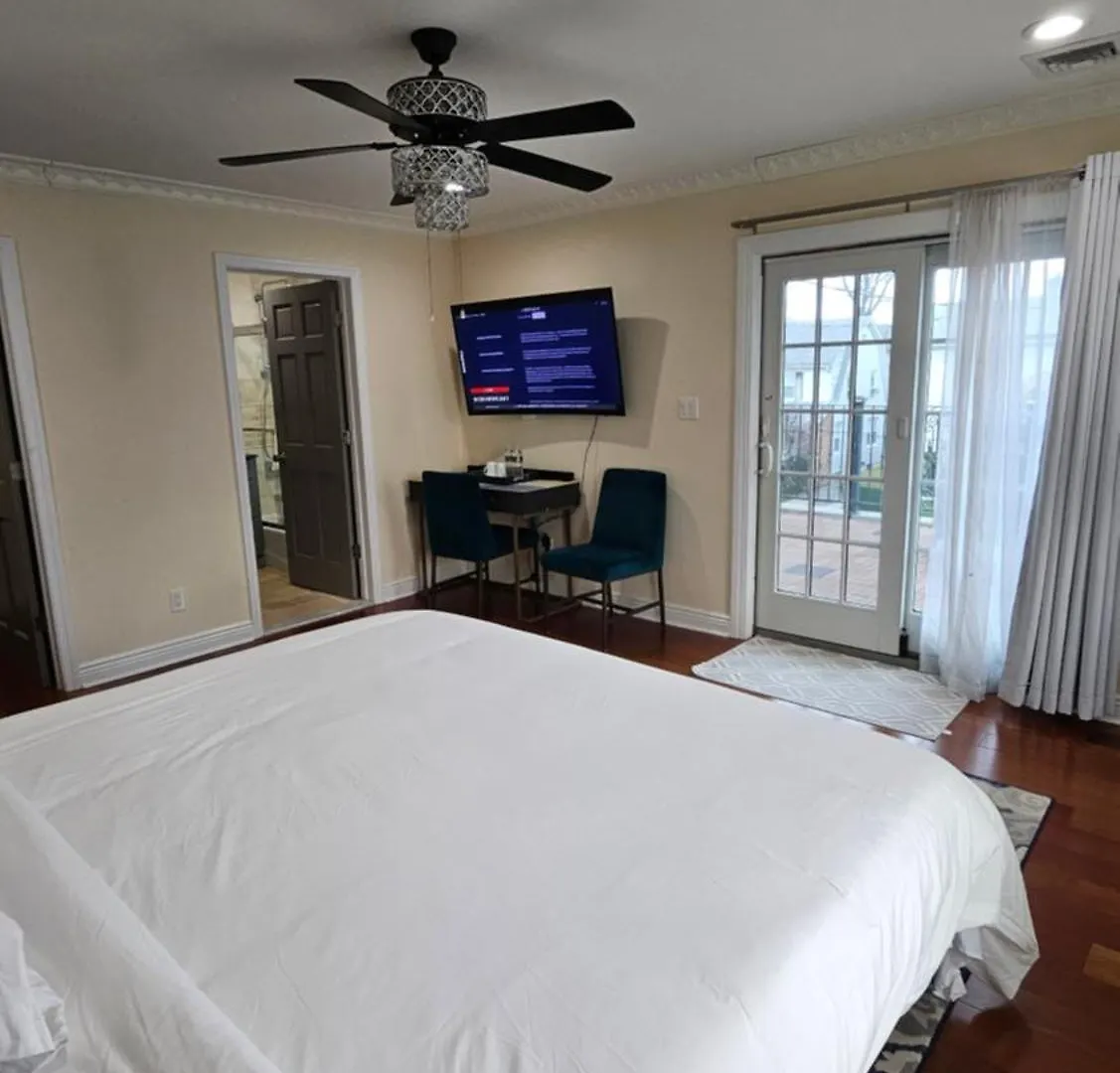 Luxury Hotel-Style Room In Queens, New York Homestay